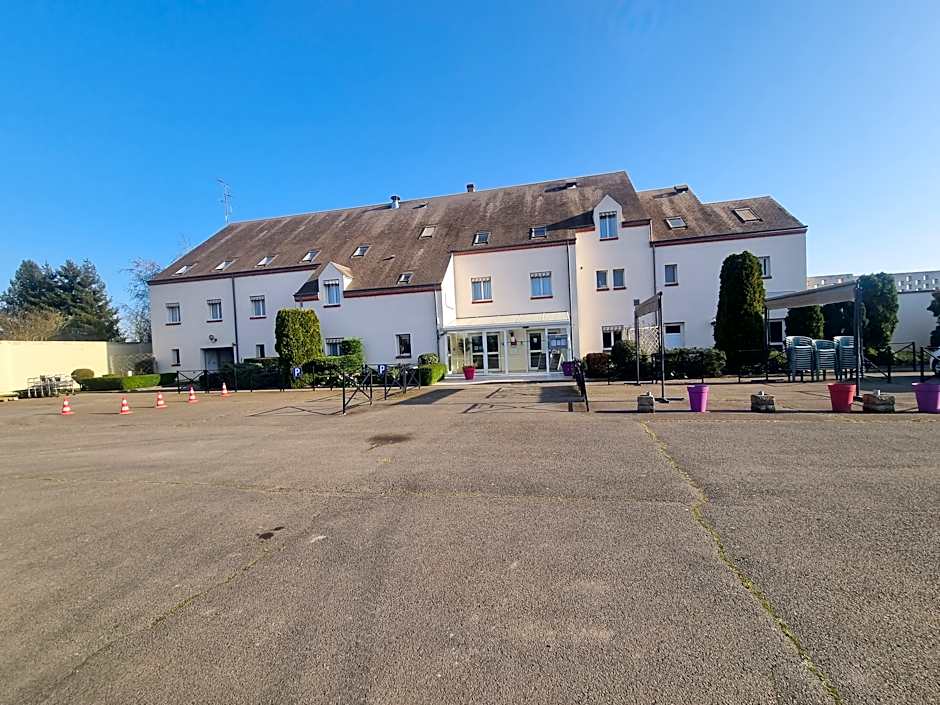 Logis Hotel Sully le Chateau