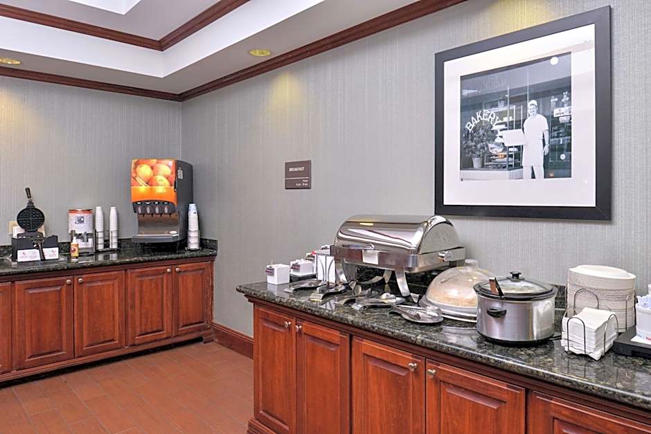 Hampton Inn By Hilton Harrison