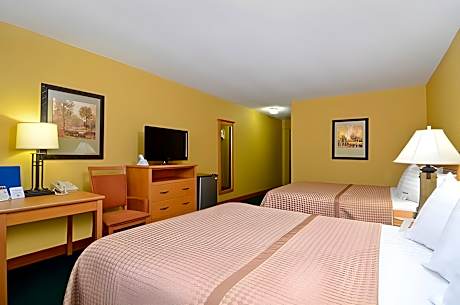Deluxe Queen Room with Two Queen Beds - Non-Smoking