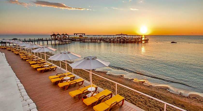 Salamis Bay Conti Hotel