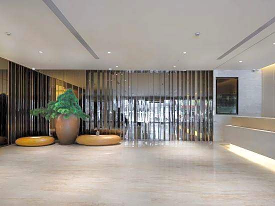 Ji Hotel (Ningbo Baizhang East Road)