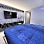 Umbrella Hotel Brooklyn - Newly Renovated
