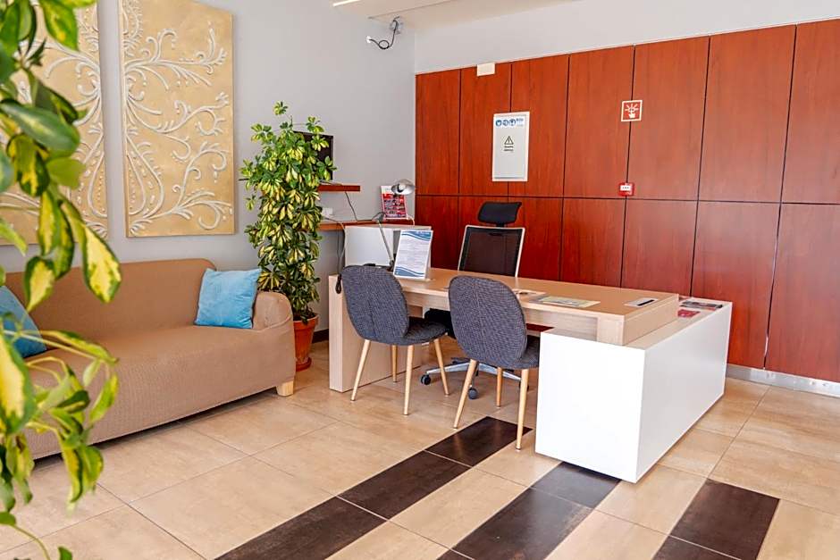 Villa Doris Suites