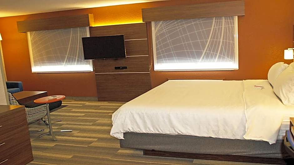 Holiday Inn Express Winfield By IHG