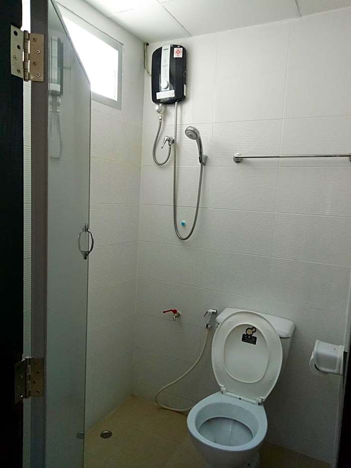 Komol Residence Bangkok