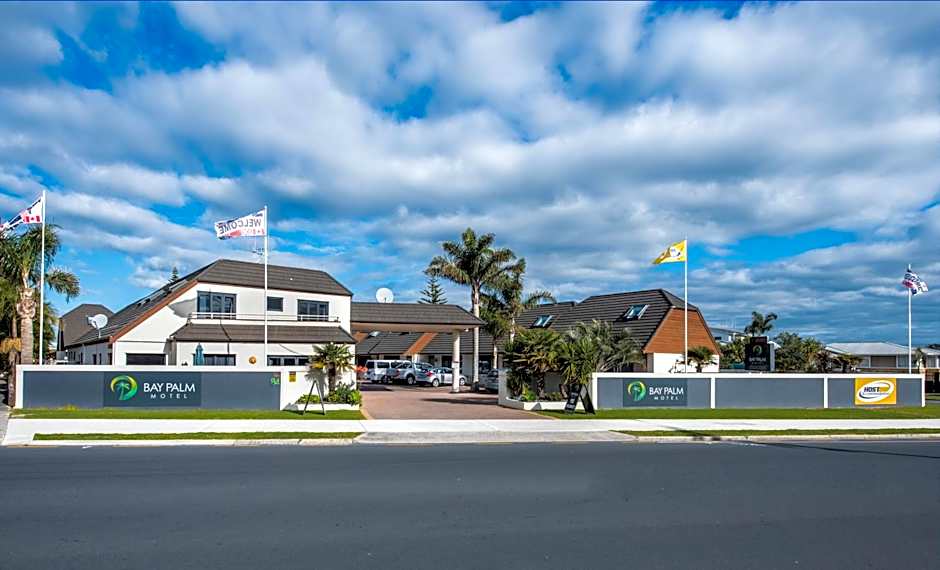 Bay Palm Motel