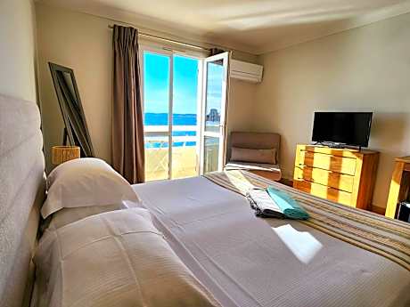 Exclusive Room with Terrace or Balcony and Sea View