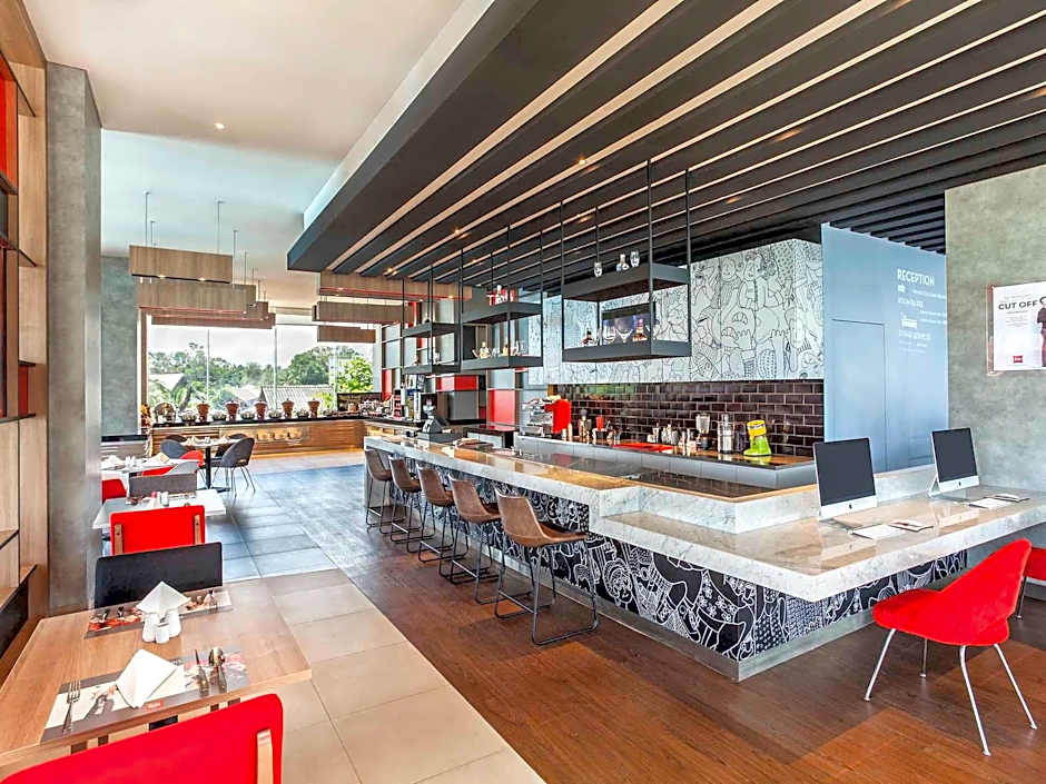 Ibis Manado City Center Boulevard