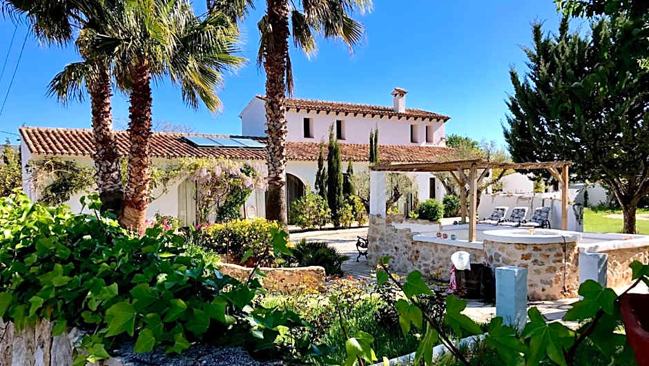 Buena Idea - Adults Only