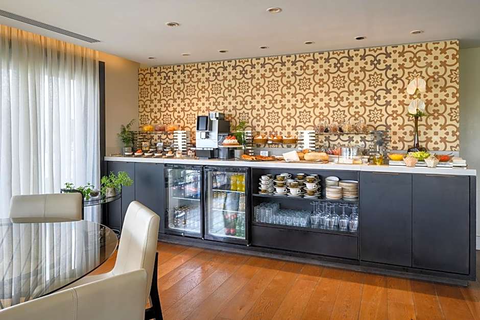 Orient by Isrotel Exclusive