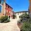 Park & Suites Village Aix-Le Rousset