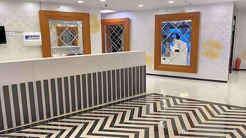 Grand Niki Hotel & Spa