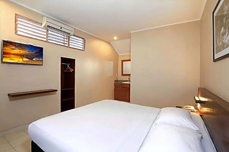 HOT Deal Room