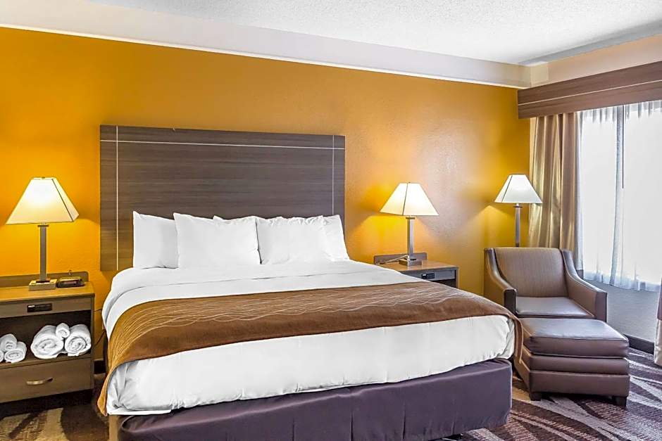 Comfort Inn I-10 EAST Near AT&T Center