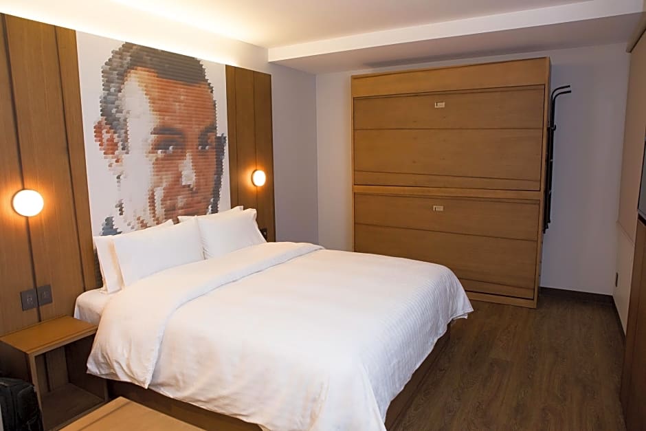 Ikonik Hotel Puebla
