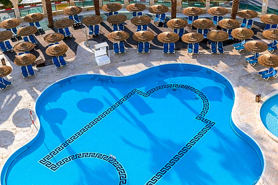 Daniel Dead Sea Hotel