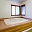 Westcliff Lodge