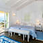 Bay View Hotel