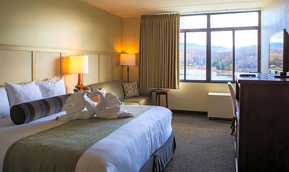 The Terrace Hotel at Lake Junaluska