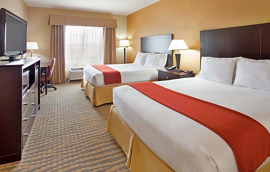 Holiday Inn Express & Suites Gallup East By IHG