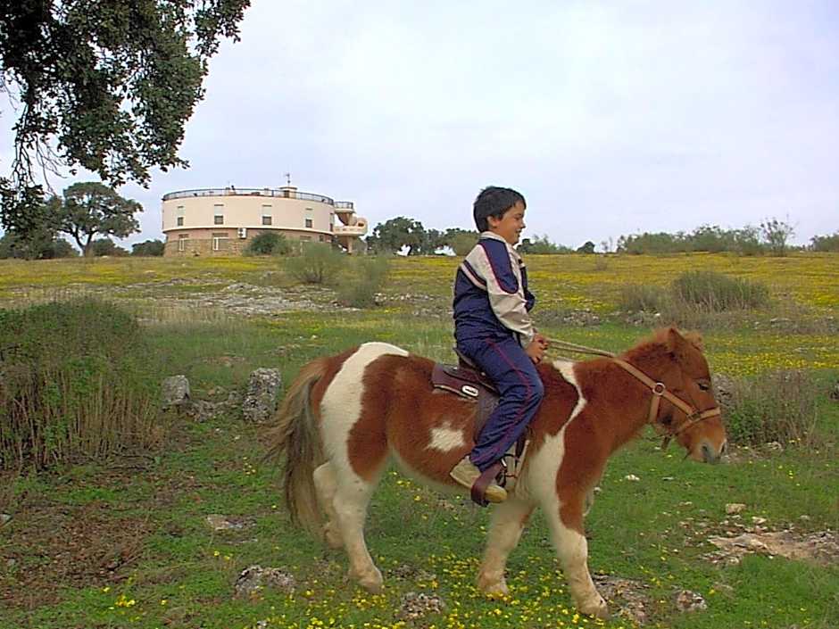 Hotel Paraje La Lambra