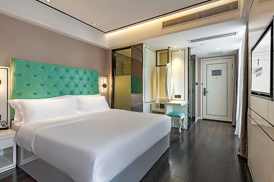 Rezen Anmei Hotel Guanyinqiao Metro Station