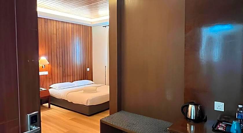 D Eastern Hotel