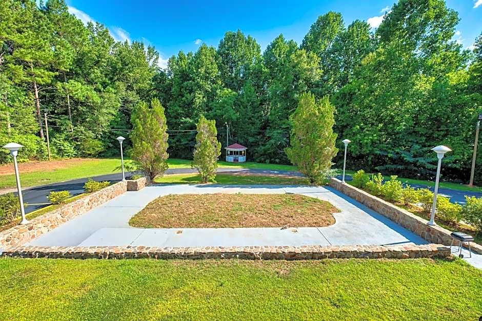 Red Roof Inn West Point