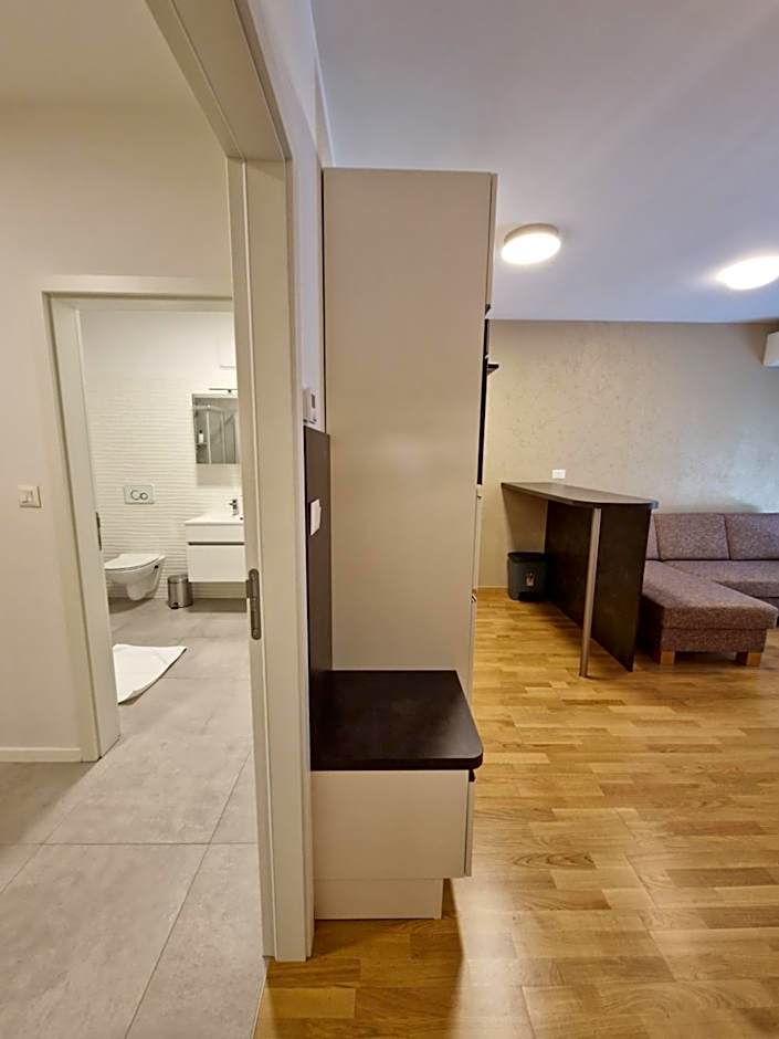 Apartments & Burgers REZIDENCA PIPANOVA