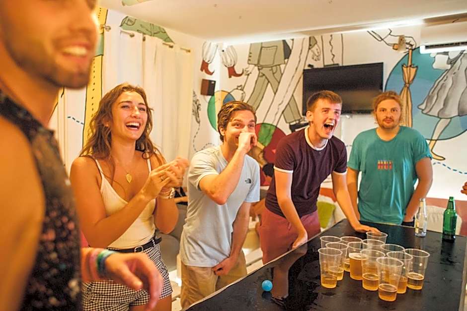 Whole Wide World Hostel