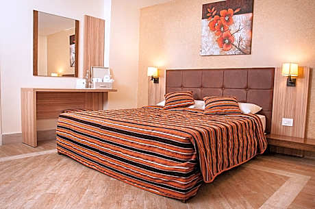 Suite Room