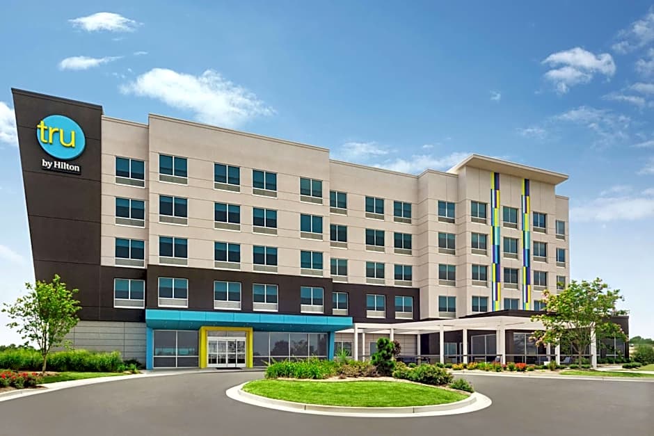 Tru by Hilton Ringgold, GA