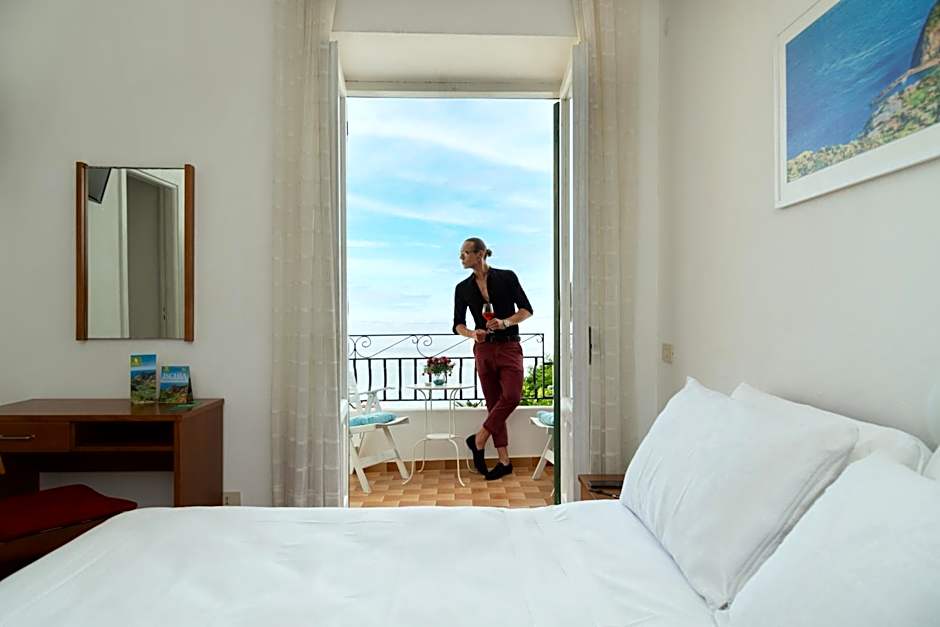 Villa Bina Sea Hotel