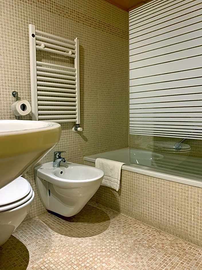 Hotel Becher
