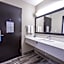 Days Inn & Suites by Wyndham Wisconsin Dells