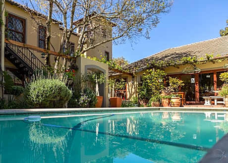 10 Alexander B&B