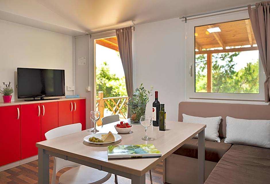 Mobile Homes Camp Perna - Adriatic Kampovi