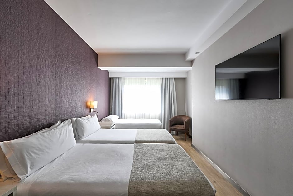 Catalonia Atenas Hotel