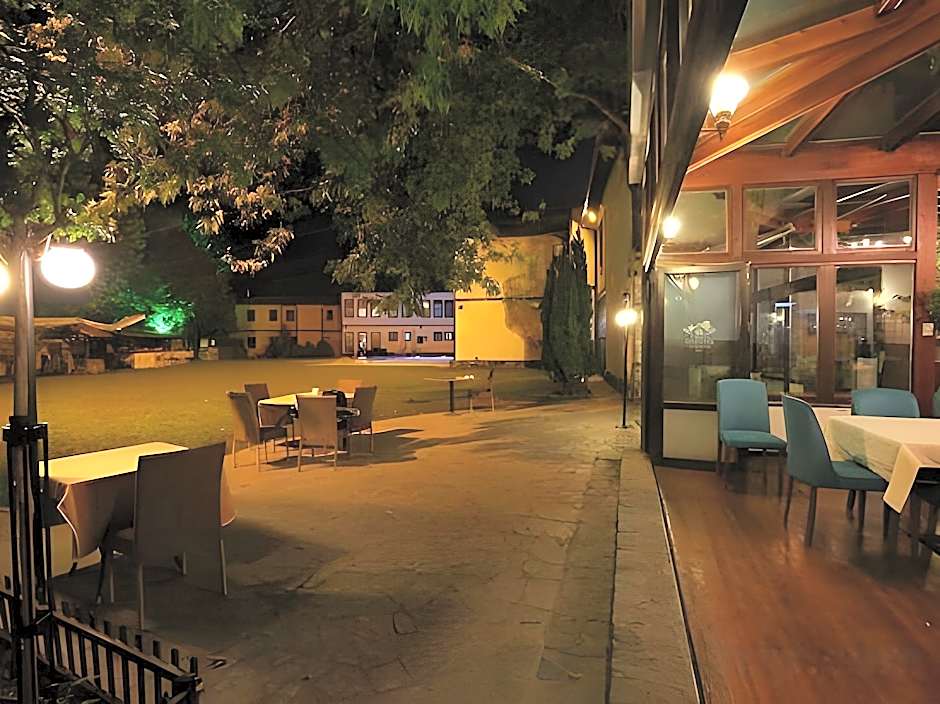 Otantik Hotel Club & Spa