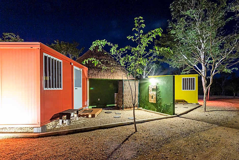 Xuux Peek by Tecnohotel