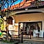 Beten Waru Bungalow and Restaurant