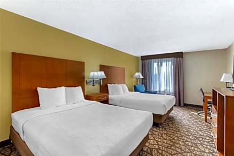 Queen Room with Two Queen Beds - Non-Smoking