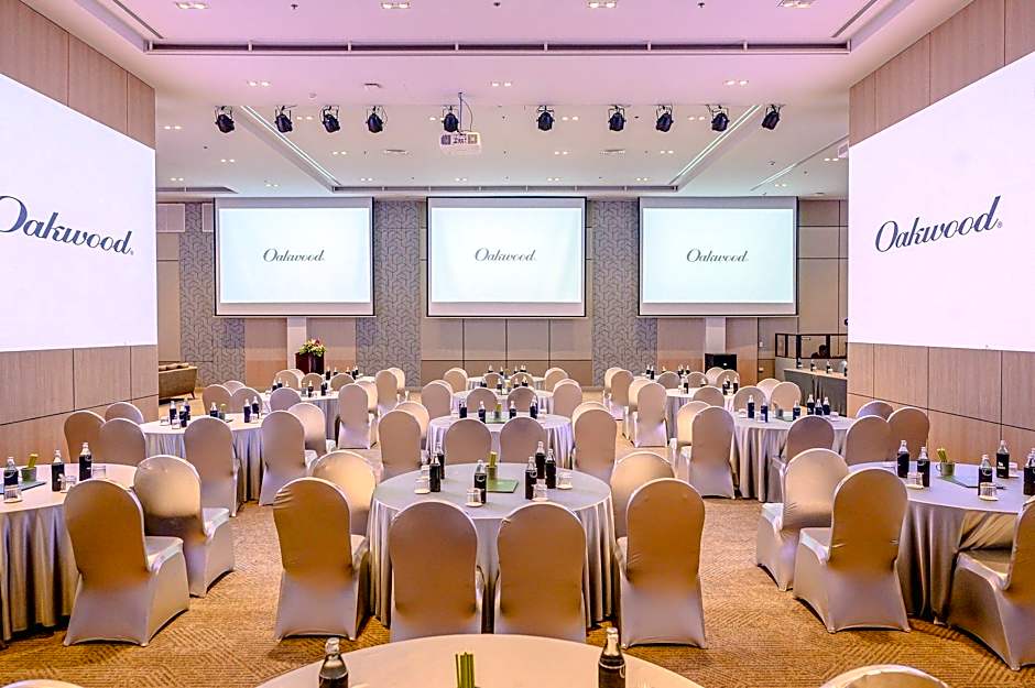 Oakwood Hotel & Residence Sri Racha