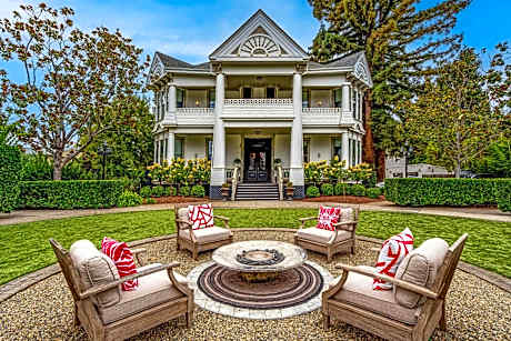 The White House Napa Valley