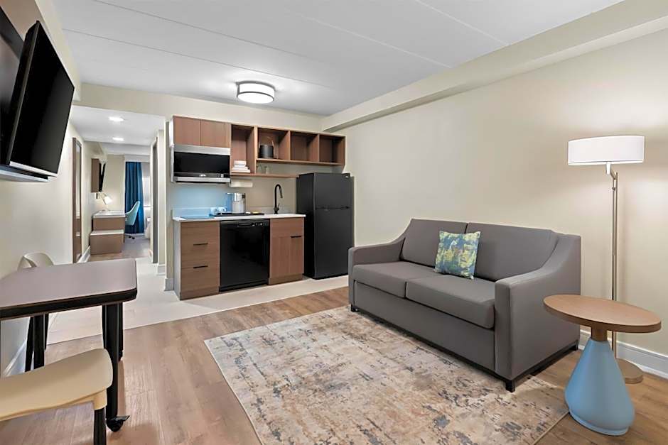 Latitude Suites Tinton Falls, part of Unscripted by Hyatt