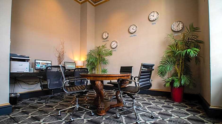 voco The Tiger Hotel, Columbia, MO By IHG