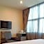Capital O Rail Hotel