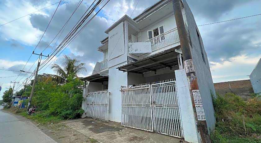 Hotel O Ziza Kost82 Syariah