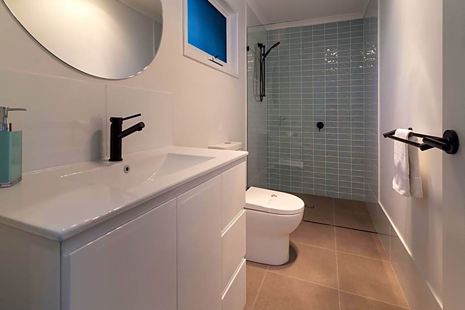 Poinciana at Cooee Bay