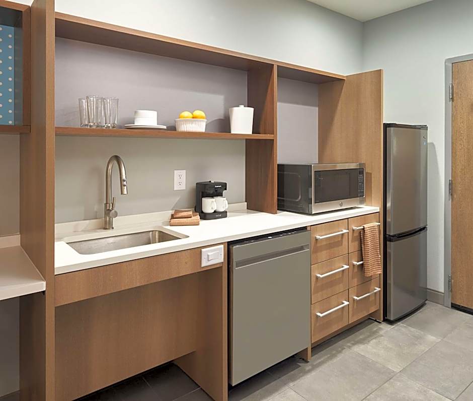 Home2 Suites by Hilton Pompano Beach Pier, FL